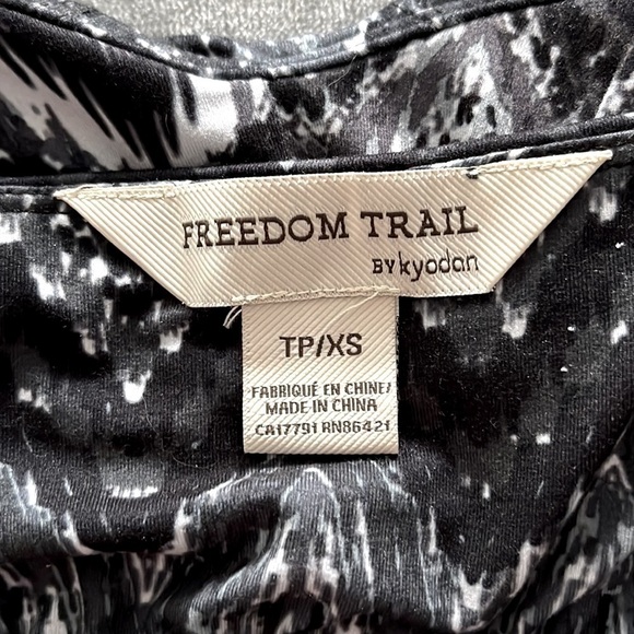 Kyodan A-Line Summer Dress Empire Waist Chevron Print Black White Grey - Picture 11 of 16